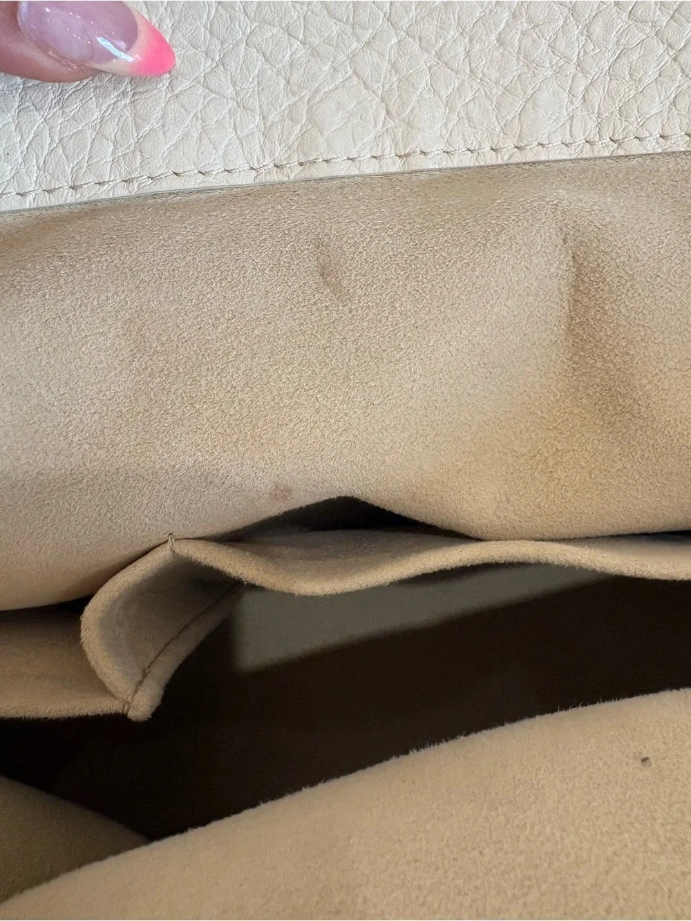 Louis Vuitton mini Lin trapeze GM bag in light pink monogram fabric - Picture 11 of 15